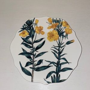 Plate from the Williamsburg Garden Story Collection